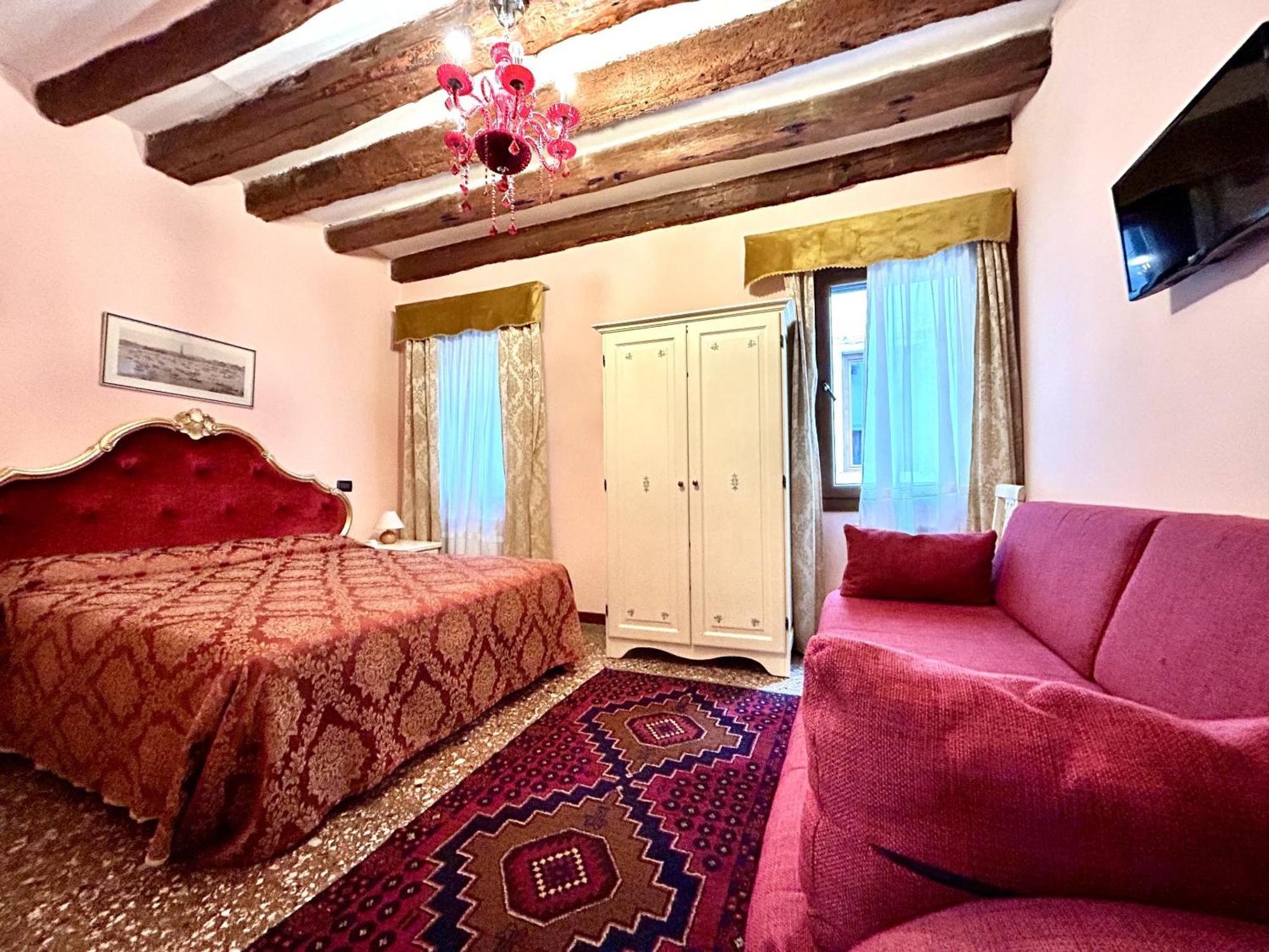 อัลลอจจิ เซเรนา Bed & Breakfast เวนิส ภายนอก รูปภาพ