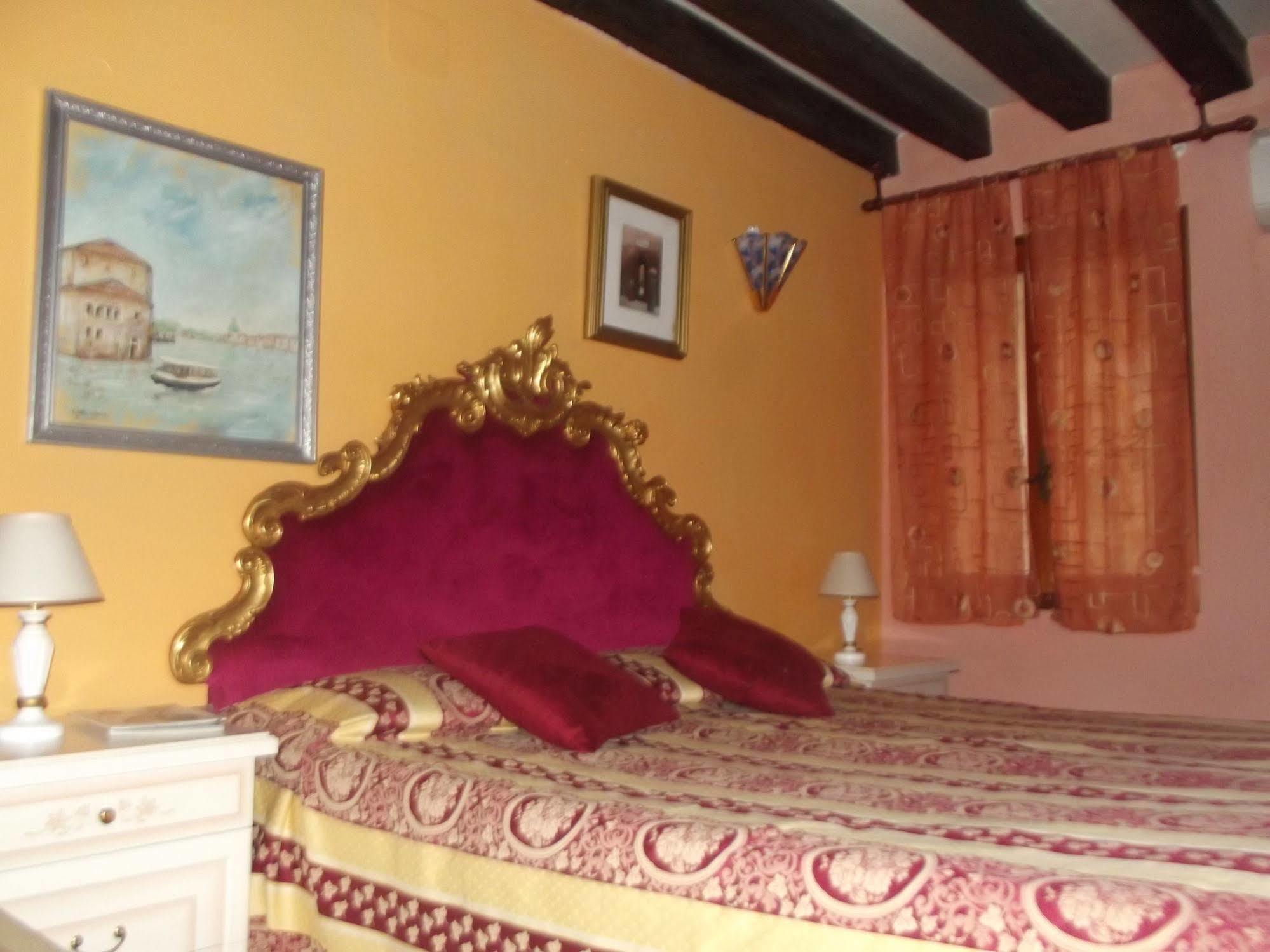 อัลลอจจิ เซเรนา Bed & Breakfast เวนิส ภายนอก รูปภาพ