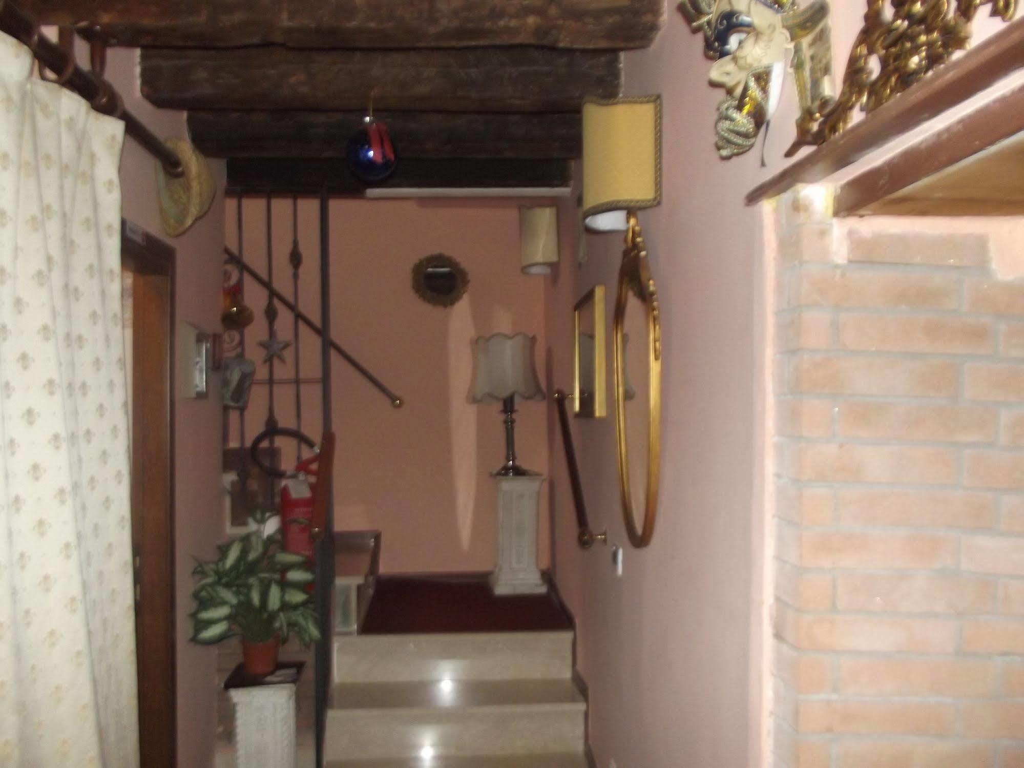 อัลลอจจิ เซเรนา Bed & Breakfast เวนิส ภายนอก รูปภาพ