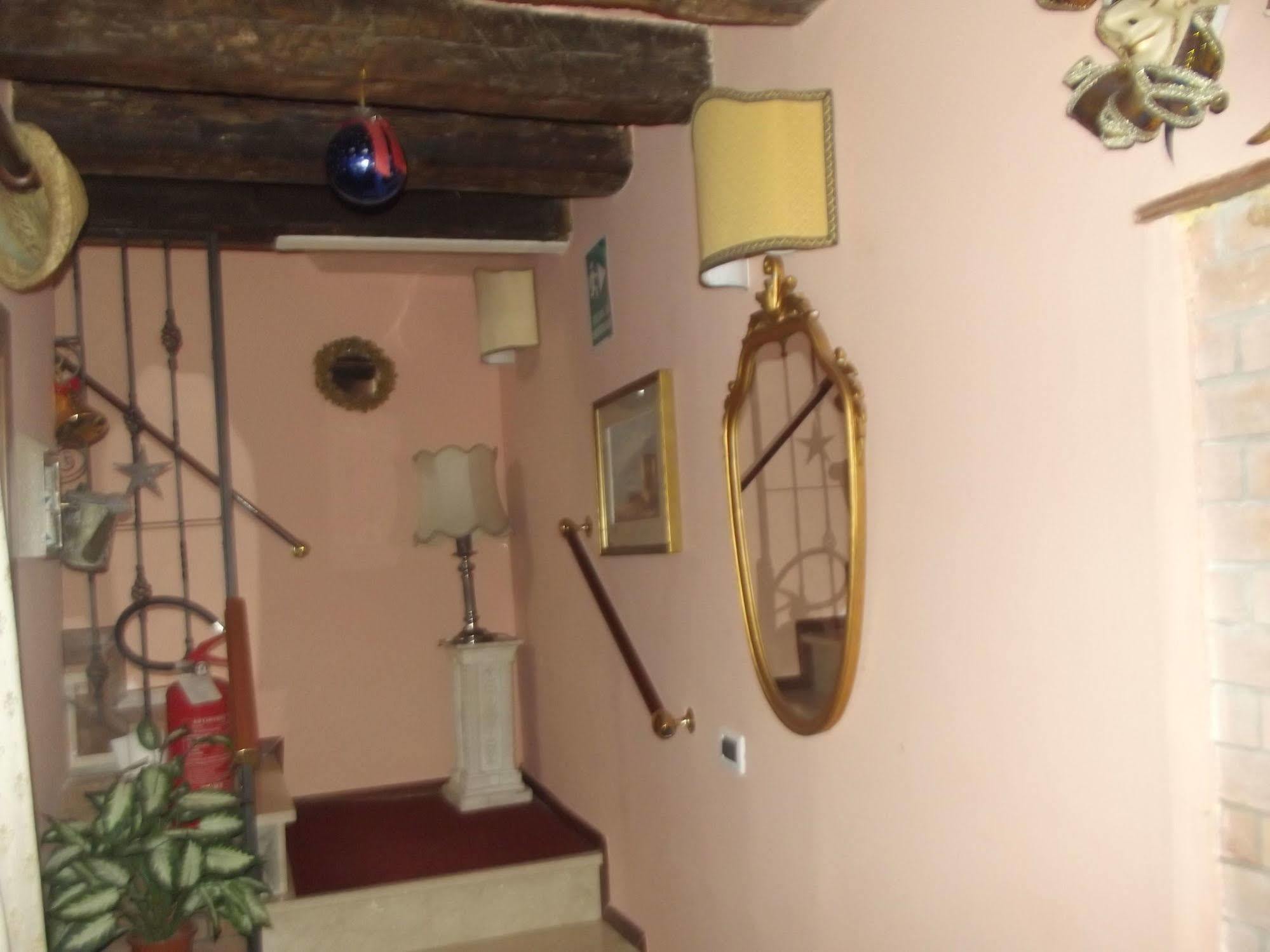 อัลลอจจิ เซเรนา Bed & Breakfast เวนิส ภายนอก รูปภาพ