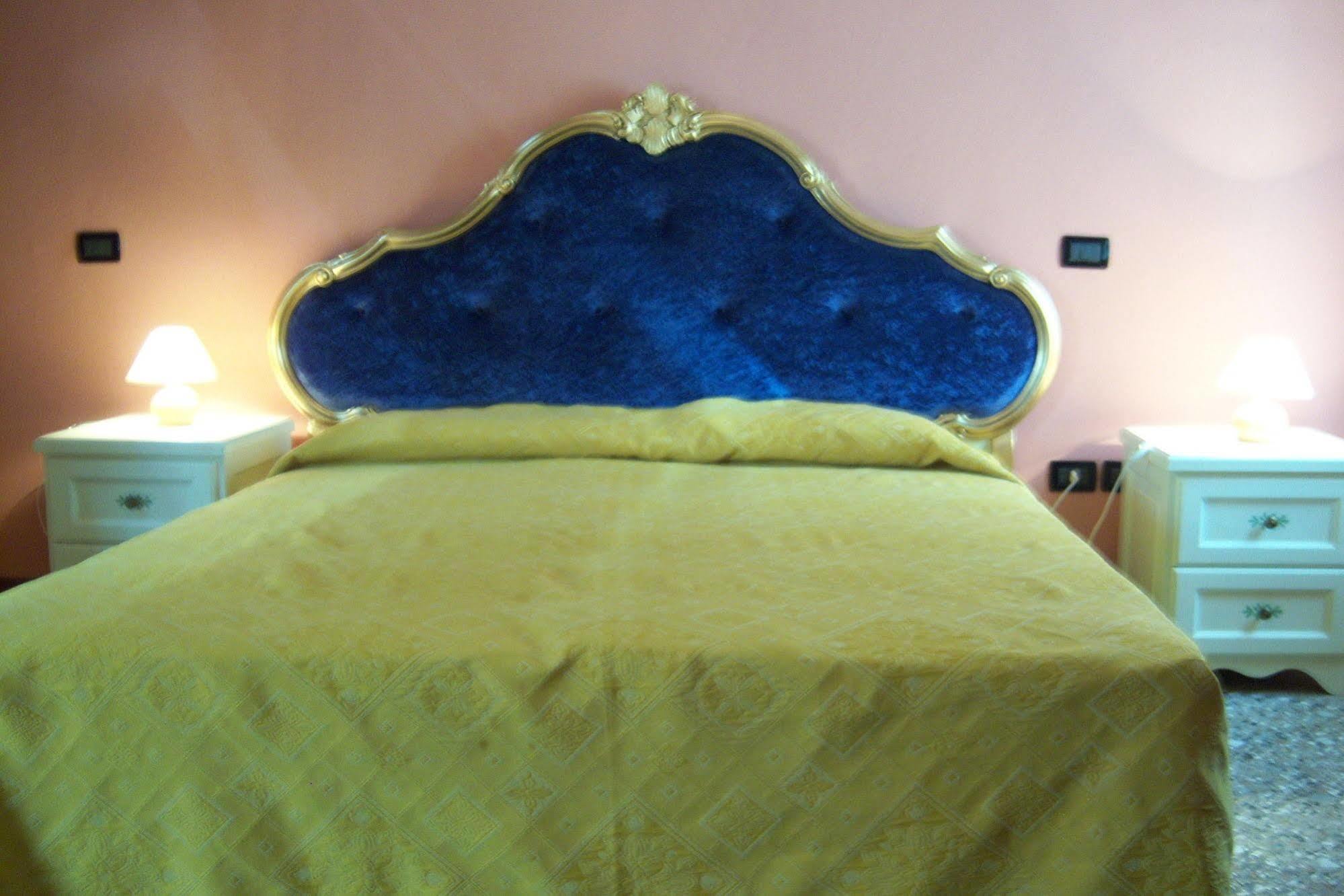 อัลลอจจิ เซเรนา Bed & Breakfast เวนิส ภายนอก รูปภาพ